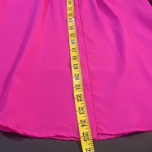 Gianni Binni Hot Pink Button down flowy blouse,pleated front and back,Large - Picture 8 of 11